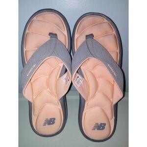 New Balance SZ 7 Women's Memory Foam Flip Flop Sandals Cushioned Peach & Gray